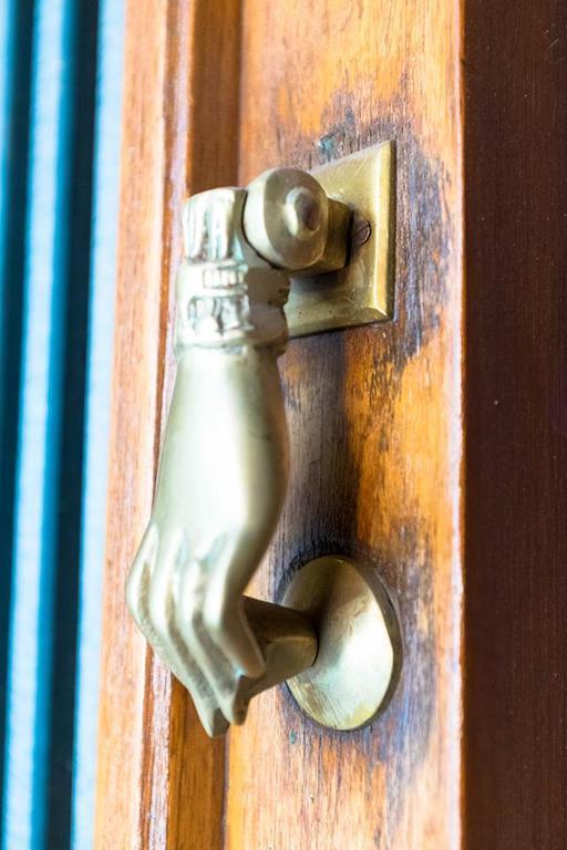 Gute Nacht Hostelラ・リオハ エクステリア 写真